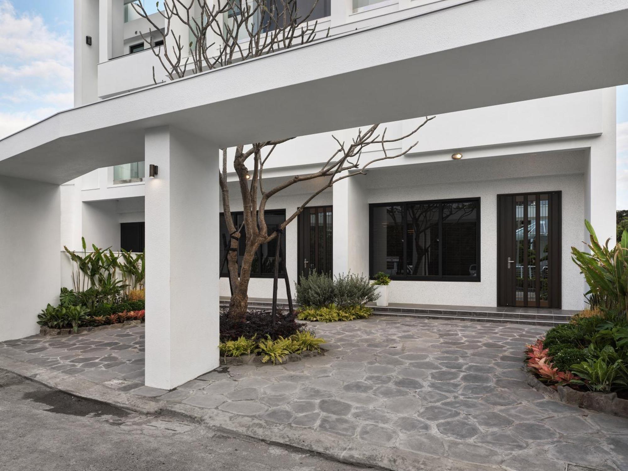 廷海特潮流民宿 L 近鐵花村 L 自助入住 Taitung Exterior photo